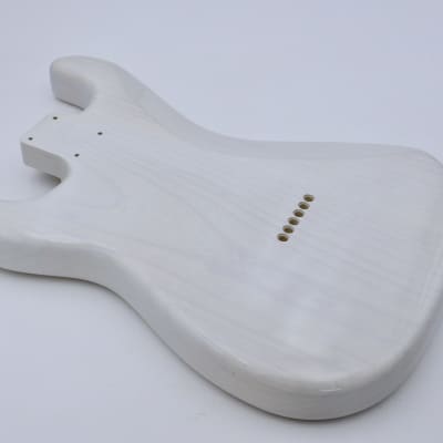 4lbs 3oz BloomDoom Nitro Lacquer Aged Relic White Blonde Hardtail S-Style Vintage Custom Guitar Body image 8
