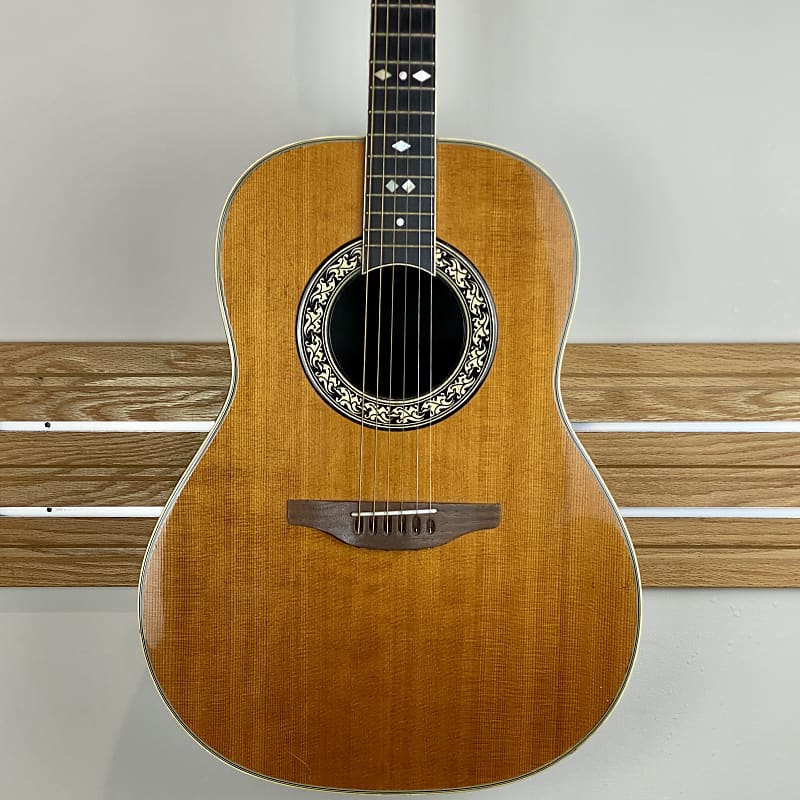 Ovation 1127 Glen Campbell Artist