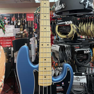 Fender American Performer Precision Bass®, Maple Fingerboard, Satin Lake Placid Blue image 3