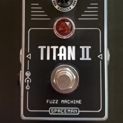 Spaceman Titan II Fuzz Machine 2010s Silver Edition image 1