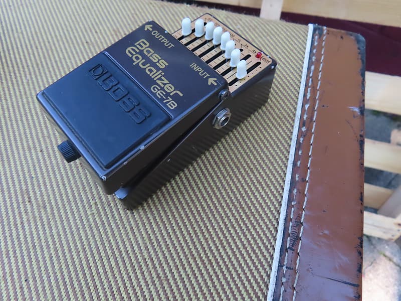 BossのGE-7B Boss GE-7B Bass Equalizer Japan Black Label Guitar Effect