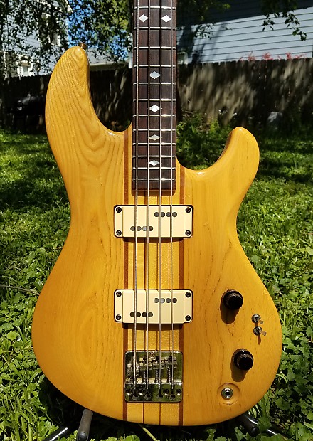 Aria Pro II - TSB-650 Thor Sound Medium Scale Vintage Japanese Bass Guitar  Matsumoko