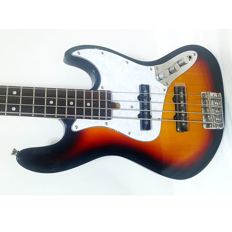 Bacchus wjb mini shortscale bass Sunburst