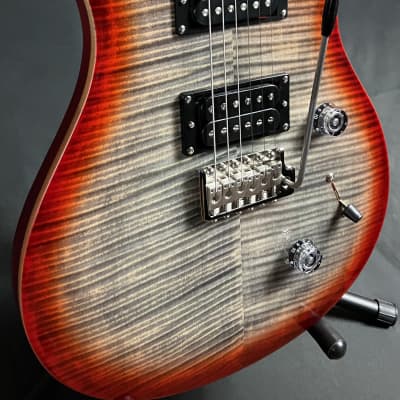 Paul Reed Smith PRS SE Custom 24 Electric Guitar Charcoal Cherry Burst w/ Gig Bag image 5