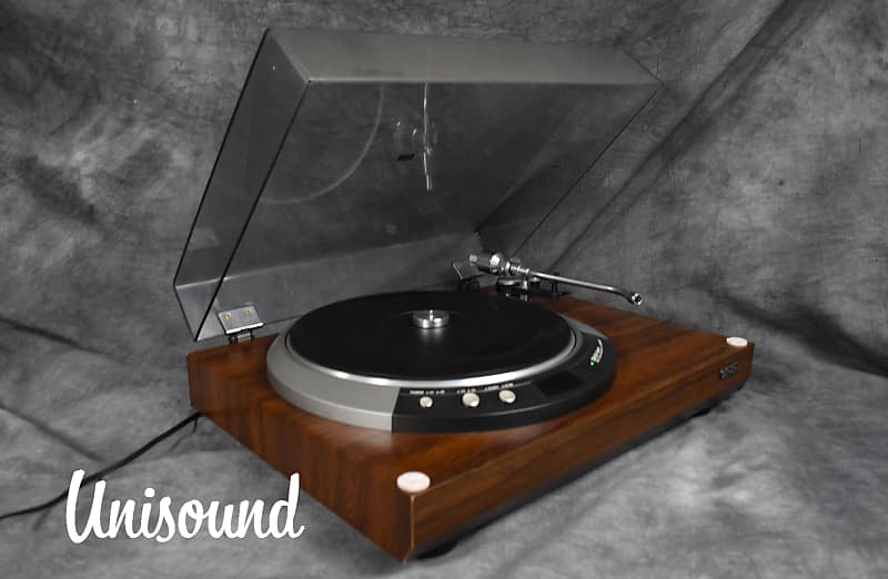 Denon DP-50M Direct Drive Record Player Turntable in Very