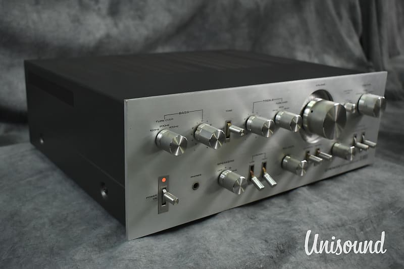 Pioneer SA-8800 II Stereo Integrated Amplifier in Excellent