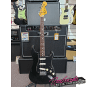 Vintage Fender 1976 Stratocaster Electric Guitar in Black with Fender Hardcase