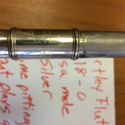 Artley 18-0 Flute  Closed Hole Silver plated. Silver image 2
