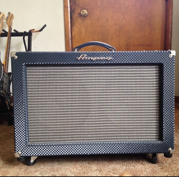 Ampeg reverberocket 2025 212