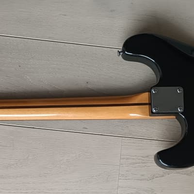 Sunn Fender Mustang Stratocaster 1980s -Black image 9