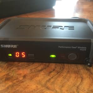 Shure PGX4 PGX2 Wireless Microphone System With SM58 Reverb UK