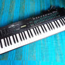 Yamaha V2 (DX11) FM Synthesizer - 80's Yamaha FM Synthesizer DX series - F288