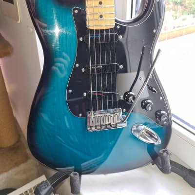 Fender Strat Plus Electric Guitar image 2