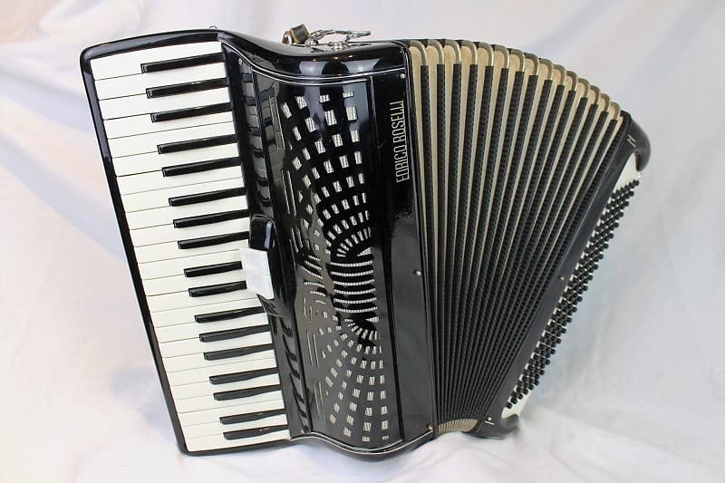 6034 - Black Enrico Roselli Piano Accordion Lm 41 120 