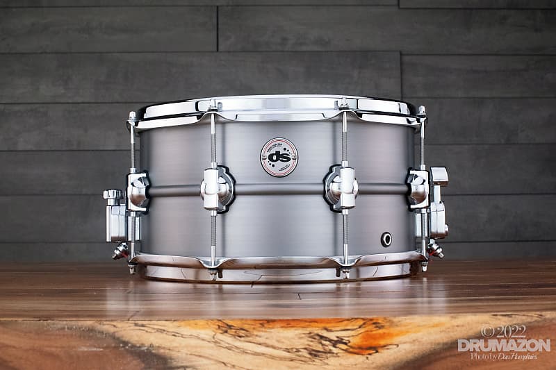 DS DRUMS 13 X 7 REBEL SERIES STEEL SHELL SNARE DRUM