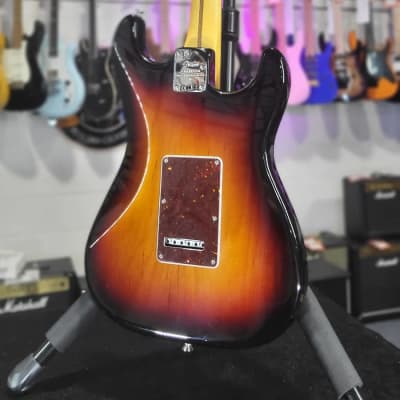 Fender American Professional II Stratocaster Left-handed - 3 Color Sunburst Rosewood *FREE PLEK WITH PURCHASE*! 058 image 7
