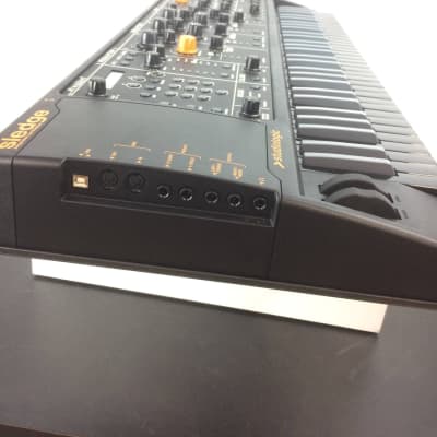 Studiologic Sledge 2 61-Key Black Synthesizer image 6