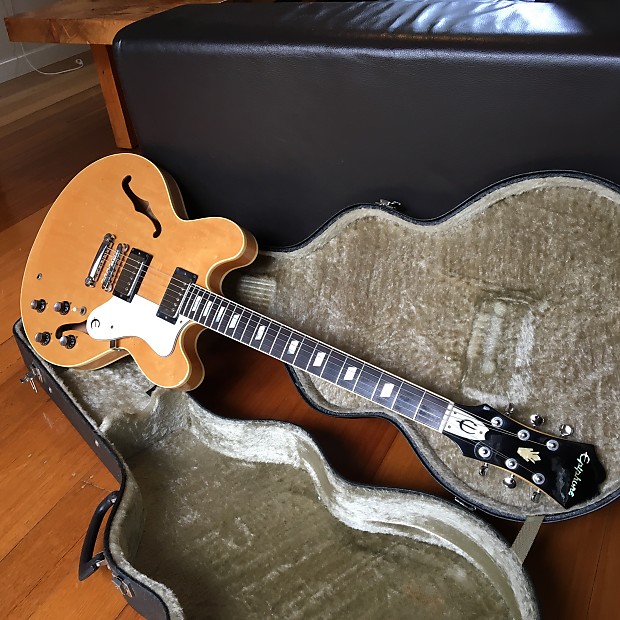 Epiphone hot sale riviera natural