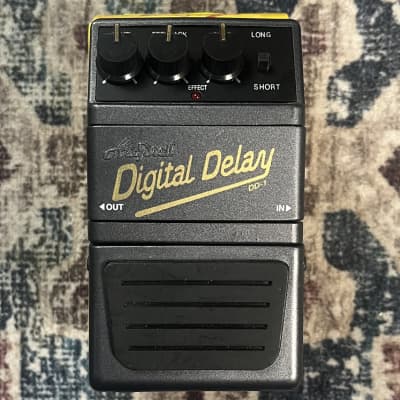 Aria ADS-1 Digital Delay/Sampler Pedal | Reverb