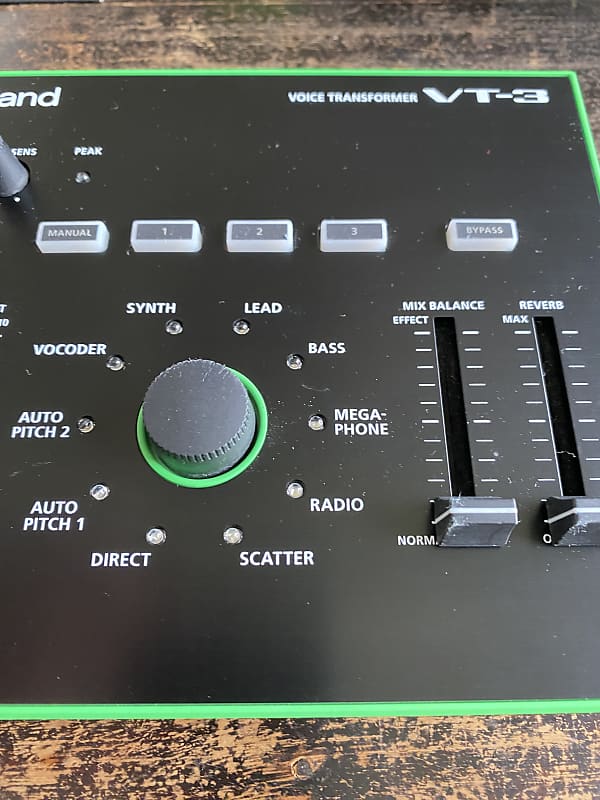 Roland AIRA VT-3 Voice Transformer | Reverb