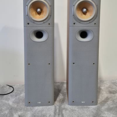 B&W DM602 S2 スピーカー B&W DM602 S2 - The Bangers & Mash of Brit Monitors – Holt