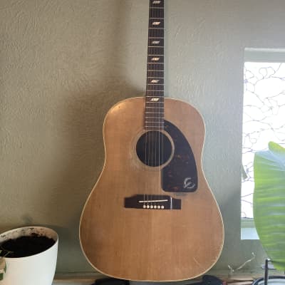 Epiphone Texan FT-79 Acoustic Guitar