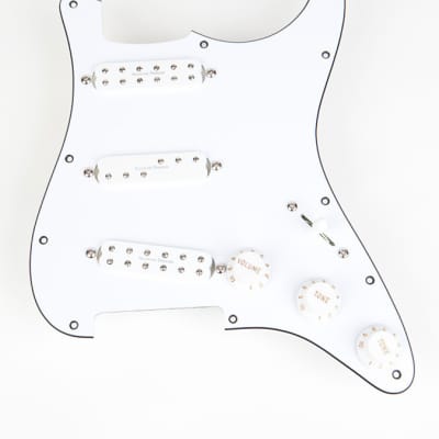 Seymour Duncan Everything Axe Pre-wired pickguard / pickup set for Strat image 1