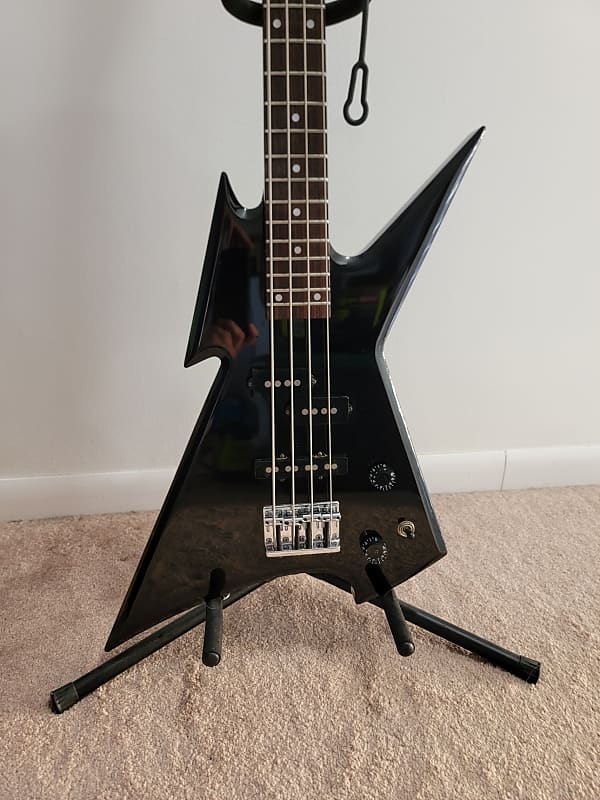 ESP Edwards SGB-800 SGB-115 Ironbird / Dimension IV Style Bass