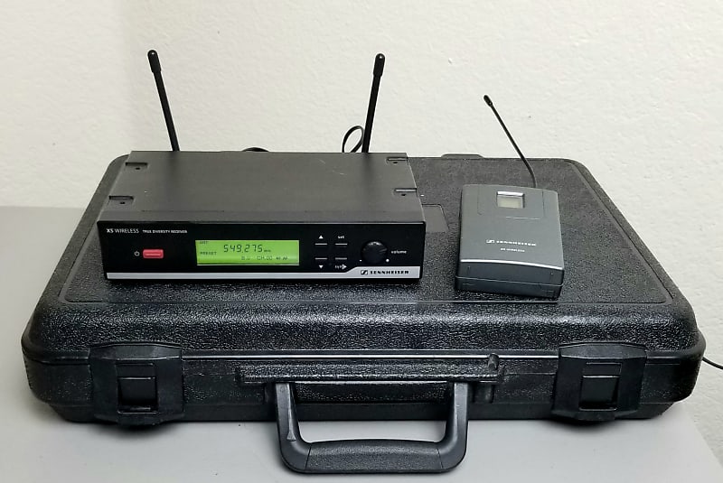 Sennheiser XS Wireless Bodypack System (EM10/SK20 - for guitar, headset, lavalier, horn, etc) w/Case image 1