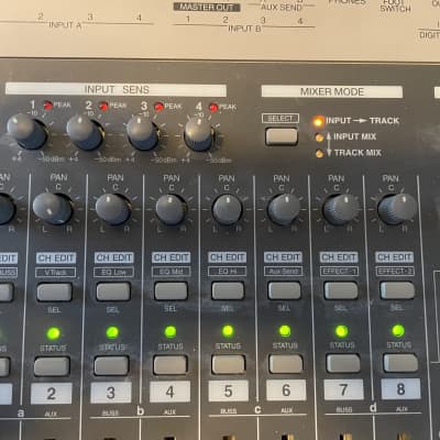 Roland VS-880VX VXpanded Digital Studio Workstation 1997