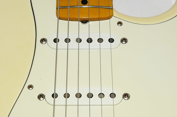 Excellent 1969 Fender Japan ST69-TX Stratocaster Electric