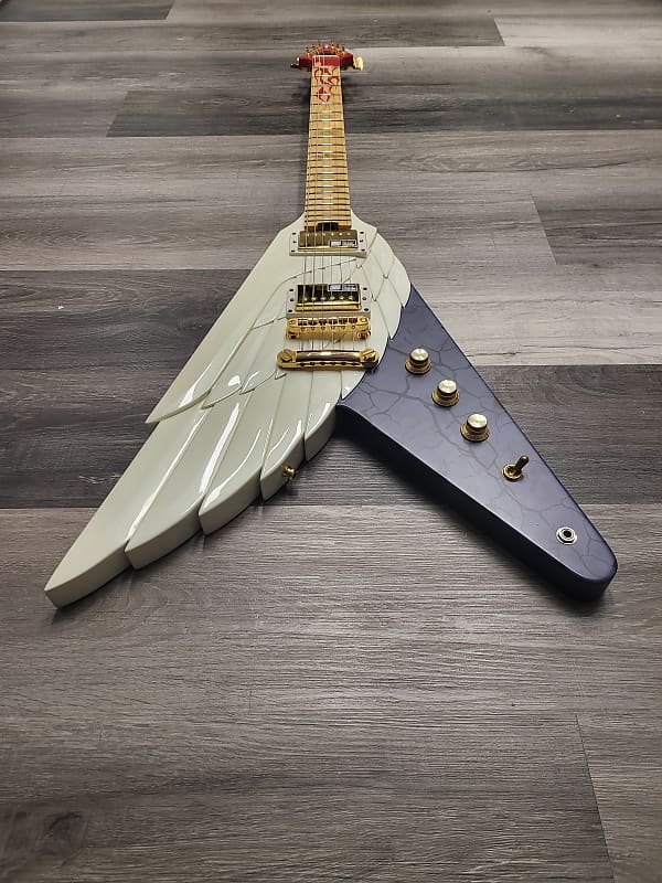 EDWARDS エドワーズ E-Flying Freiheit EDWARDS エドワーズ E-Flying Freiheit【Linked Horizon REVO