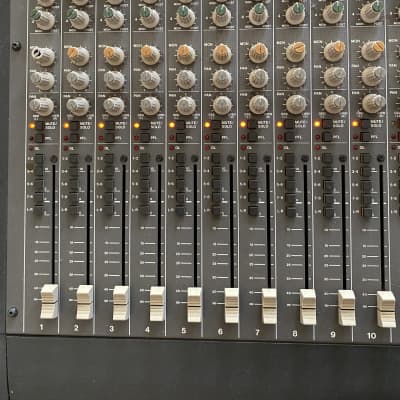 TASCAM M2524 ジャンクとして Tascam M2524 (SOS Jun 91)