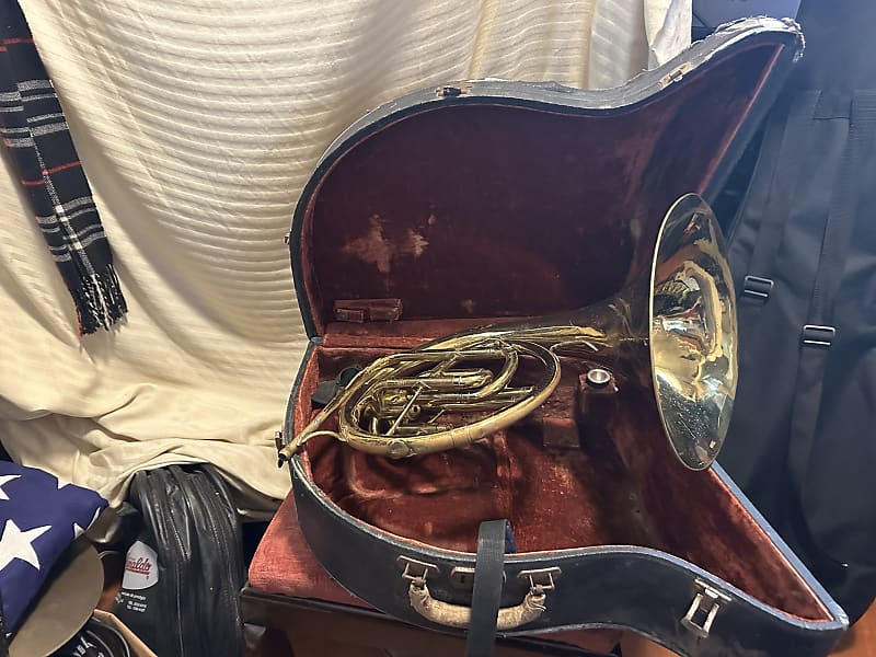 Pan American Mellophone French horn 1952 Gold Reverb