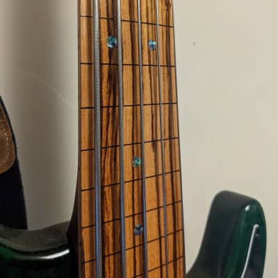 Kiesel P-Bass PB5 custom 5-string fretless bass 2015 Translucent Emerald Green 2015 Em image 2
