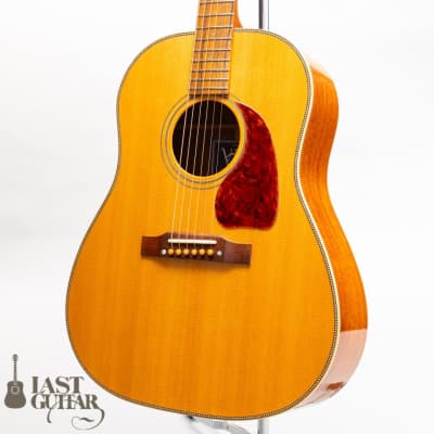 Voyager Guitars VJ-45　"Big Price Down！！！Handmade wonderfull quality J-45type by talented&skilled Japanese luthier！ Solid dynamic Amazing balanced sound!" image 2