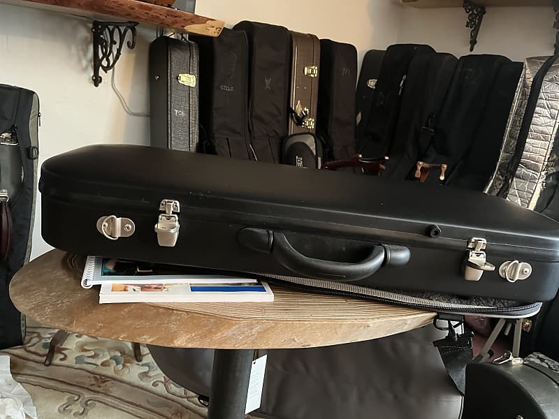 Northfield Airloom Deluxe Mandolin case and cover 2018 - Black image 1
