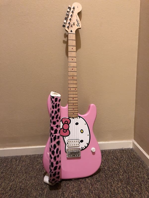 Fender Squier 2007 Hello Kitty Electric Guitar Reverb