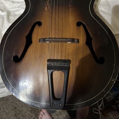 Harmony Arch top Acoustic Early 1950’s - Tobacco burst image 2