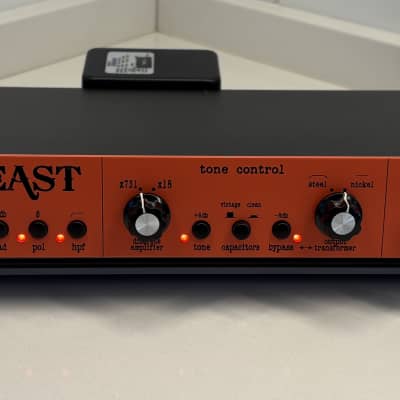 Warm Audio Tone Beast 312-Style Microphone Preamp