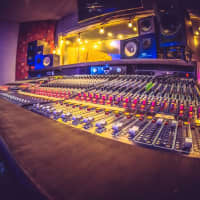 3U Audio Warbler MK VI Large Diaphragm Condenser Microphone 3U Audio Warbler MK VI Large Diaphragm Condenser Microphone