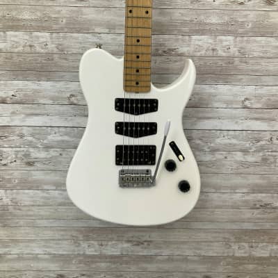 Squier by Fender MIJ Squier Stratocaster Strat E Series