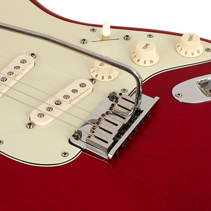 Fender American Deluxe Stratocaster 1999 - 2003 | Reverb Canada Fender American Deluxe Stratocaster 1999 - 2003 | Reverb Canada