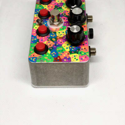 Googly Eyes Pedals Upgraded Robot Clone image 3