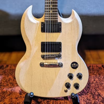 Gibson on sale sgj white