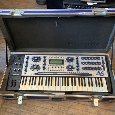 Alesis A6 Andromeda 61-Key Polyphonic Analog Synthesizer 2000s - Black/Silver