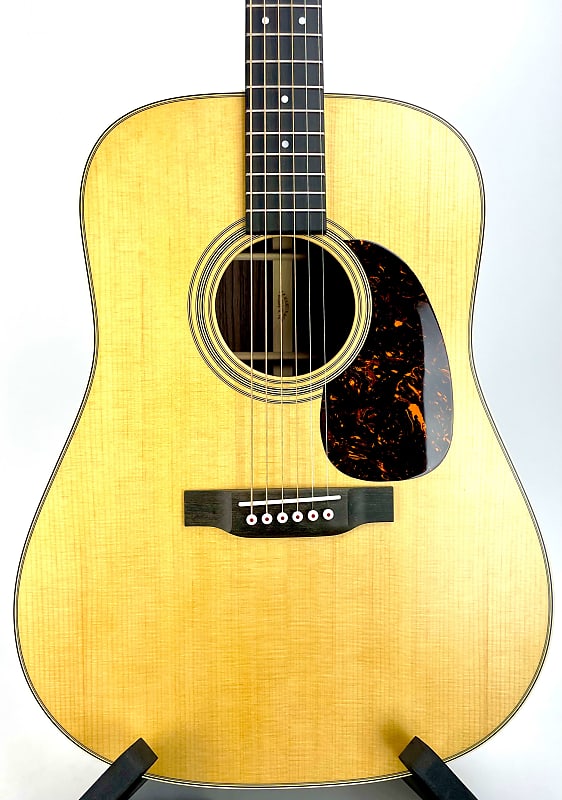 Reverb martin deals d28