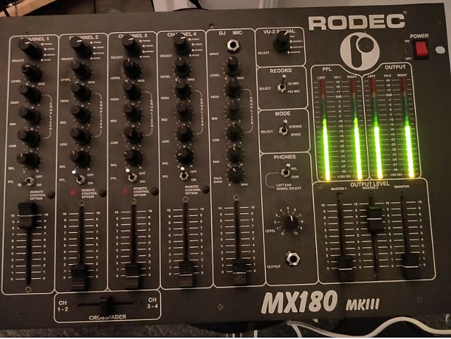 RODEC MX180 MKIII　アナログDJミキサー RODEC MX180 MKIII アナログDJミキサー