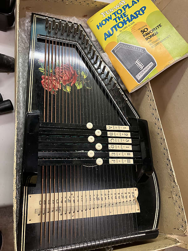 Autoharp 25 string 1980’s Very good Reverb