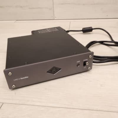 Universal Audio UAD-2 Satellite Thunderbolt 3 OCTO Core Desktop